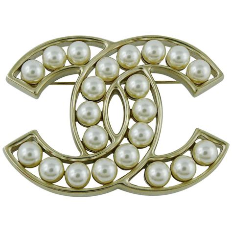 chanel broscje|Chanel brooches brooch.